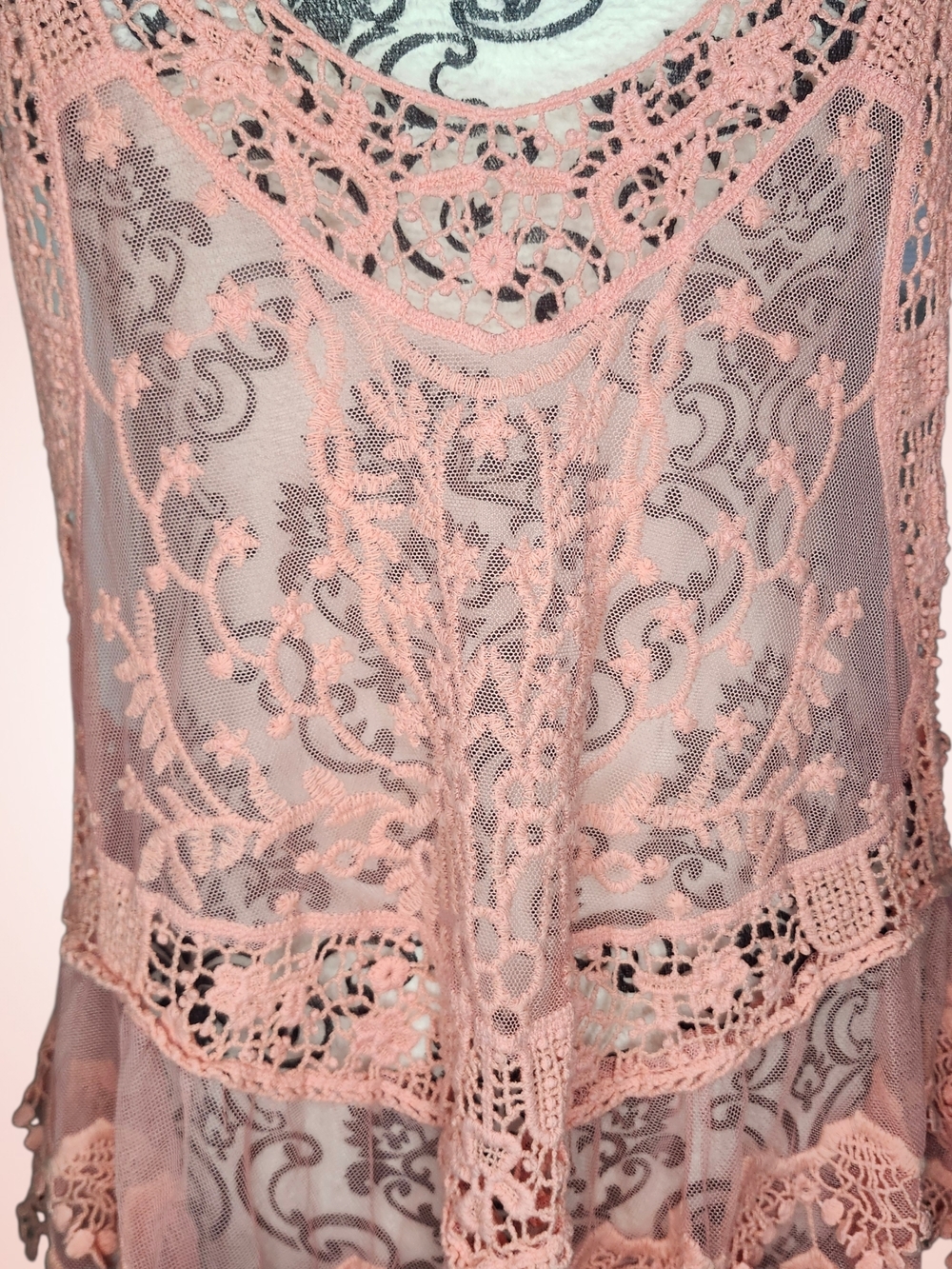 MARONIE Coral Sheer Crochet Peplum Tank - One Size - Picture 3 of 11